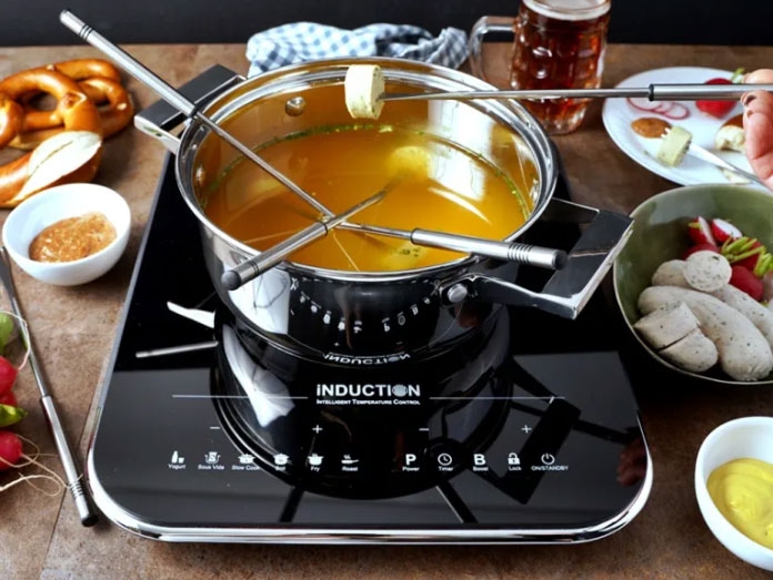 Món lẩu xúc xích trắng kiểu Đức dễ làm tại nhà